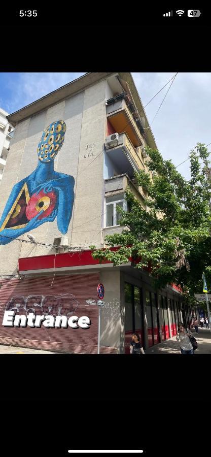 City Center Apartment Kafe Flora Tirana Zewnętrze zdjęcie