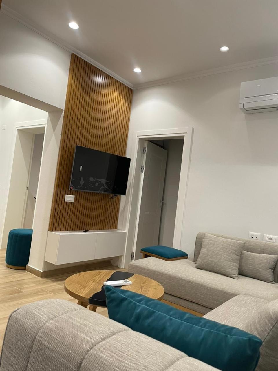 City Center Apartment Kafe Flora Tirana Zewnętrze zdjęcie